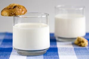 Raw Milk Versus Pasteurized Milk