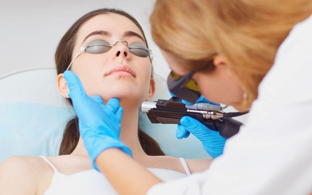 Cold Laser Therapy for Neck and Upper Back Treatment