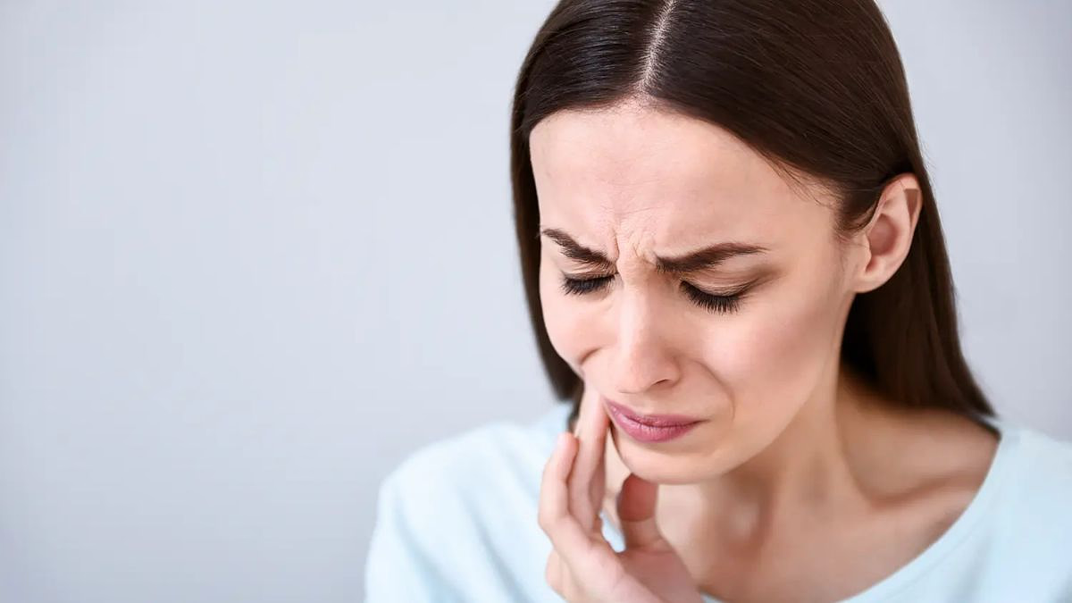 7 Warning Signs of Temporomandibular